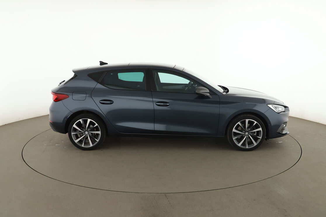 Seat Leon 1.4 TSI e-HYBRID FR DSG6 — photo 6