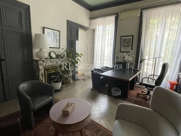 Local commercial 52 m²