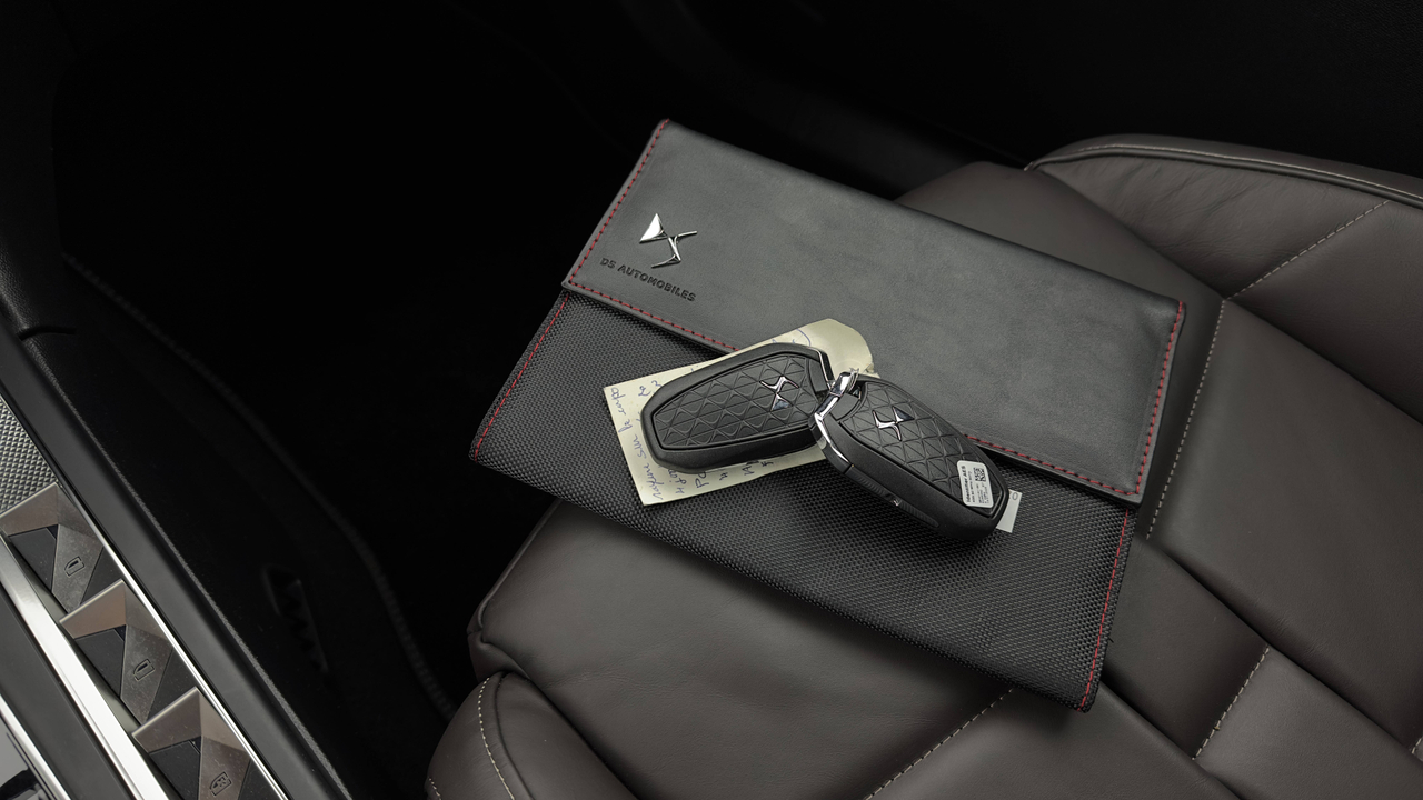 DS 3 Hybride 136 e-DCT6 — photo 28