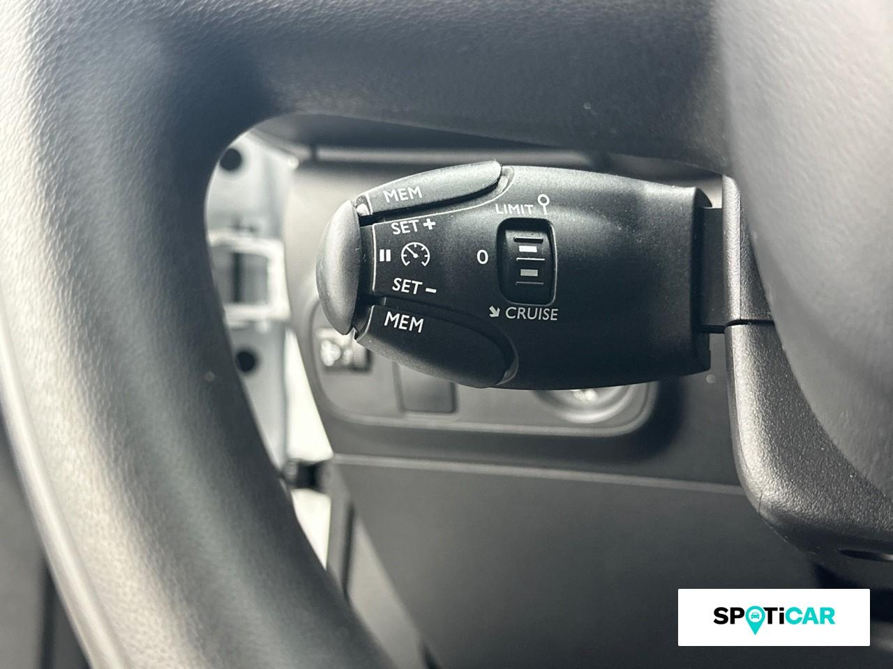 Citroën C3 1.2 puretech 83ch s&s  feel business — photo 17