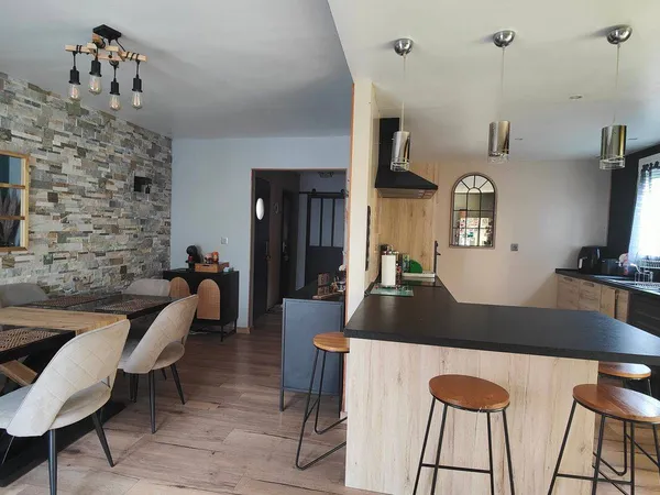 Maison 6 pièces 108 m²
