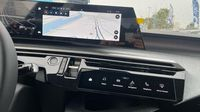 Peugeot 3008 1.2 Hybrid 145ch GT e-DCS6 — photo 19