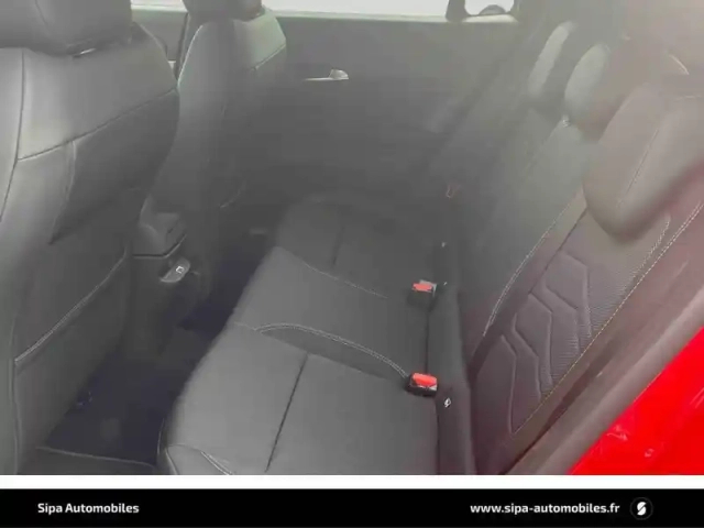 Jeep Avenger 1.2 turbo t3 110 ch e-hybrid bvr6 — photo 14