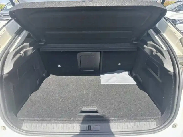 Citroën C4 puretech 130 s&amp;s eat8 — photo 6