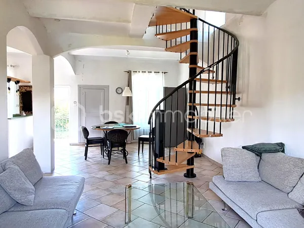 Maison 4 pièces 93 m²
