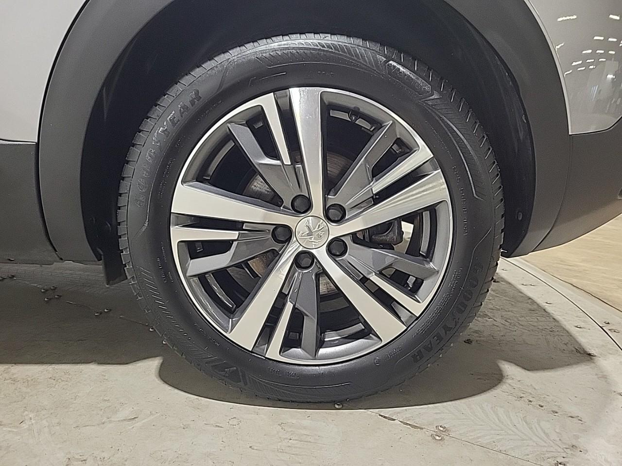 Peugeot 3008 bluehdi 130ch s&s eat8 allure pack — photo 16