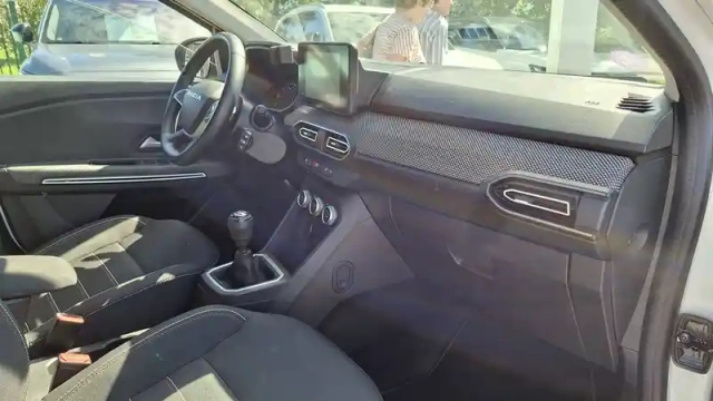 Dacia Jogger eco-g 100 5 places — photo 17