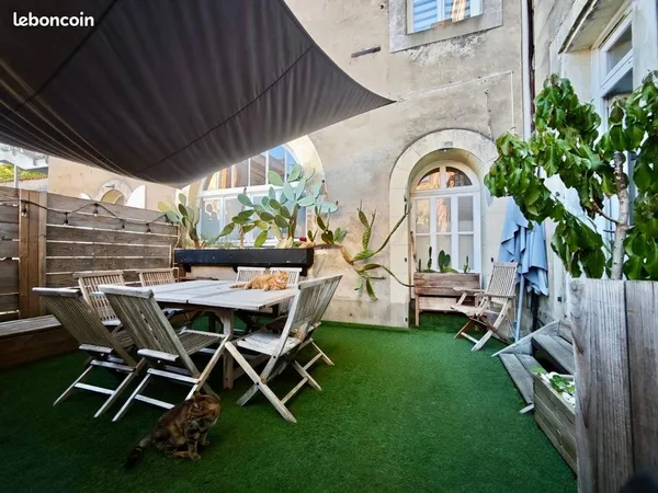 Maison 9 pièces 271 m²