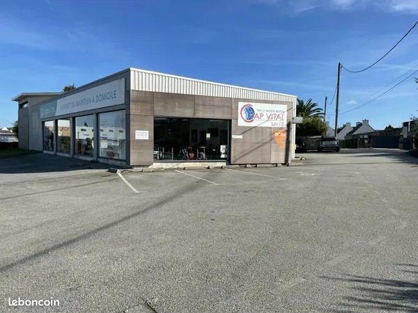 Local commercial 473 m²
