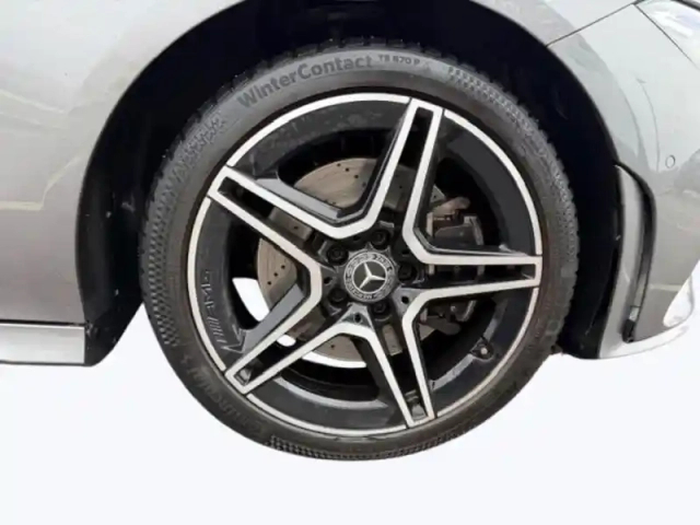 Mercedes Cla 220 d amg line — photo 9