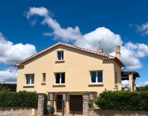 Maison Villa 4 chambres avec piscine jardin et garage