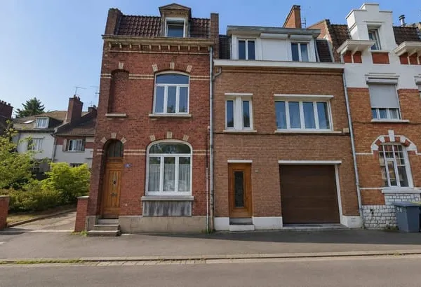 Maison 4 pièces - 115 m² - Grand garage