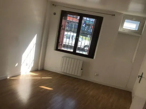 Studio 1 pièce 20 m²