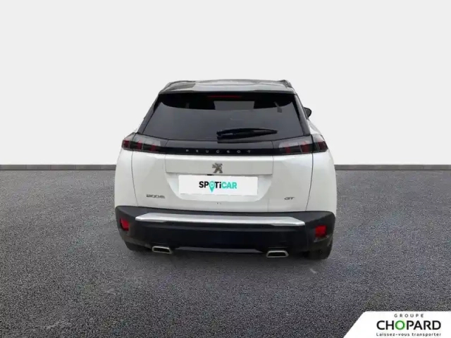 Peugeot 2008 puretech 130 gt — photo 9