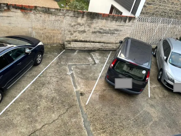 Loue parking 12m² Asnières proche gare