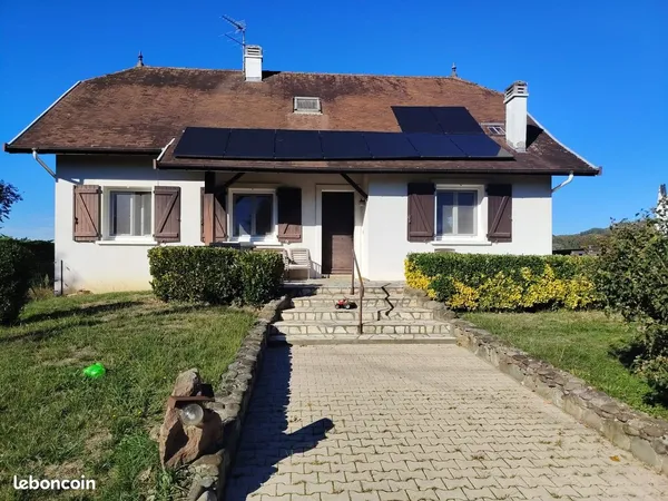Maison d'habitation sur 2 niveaux