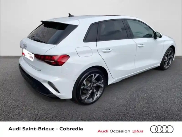 Audi A3 sportback 2.0 tdi 150ch s line s tronic 7 — photo 4