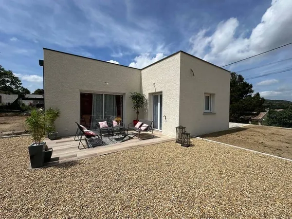 Villa 4 pièces 100 m²