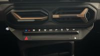 Dacia Duster 1.6 hybrid 140ch Extreme — photo 26