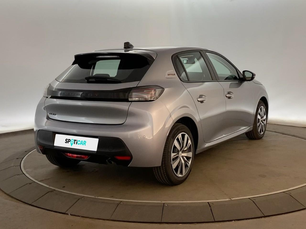 Peugeot 208 100 s&s bvm6 style — photo 7
