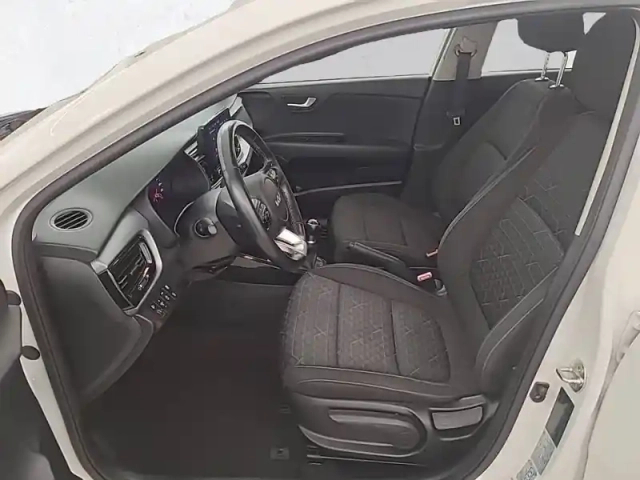 Kia Rio 1.2 dpi 84ch bvm5 — photo 11