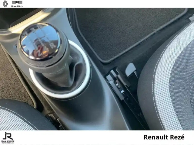 Renault Twingo 1.0 sce 65ch equilibre — photo 6
