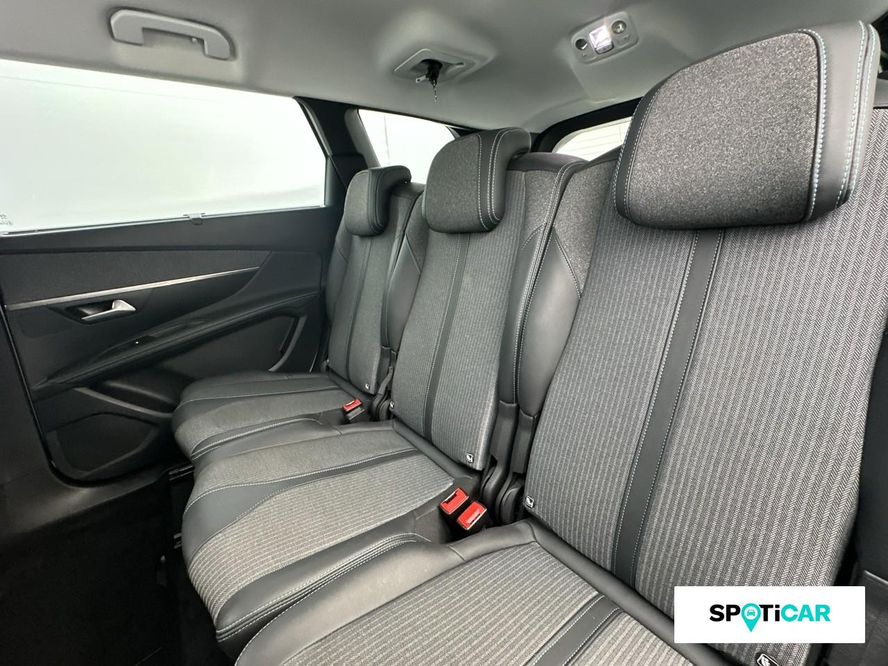 Peugeot 5008 1.2 puretech 130ch s&s allure pack — photo 10