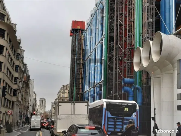 Boutique 163 m² PARIS