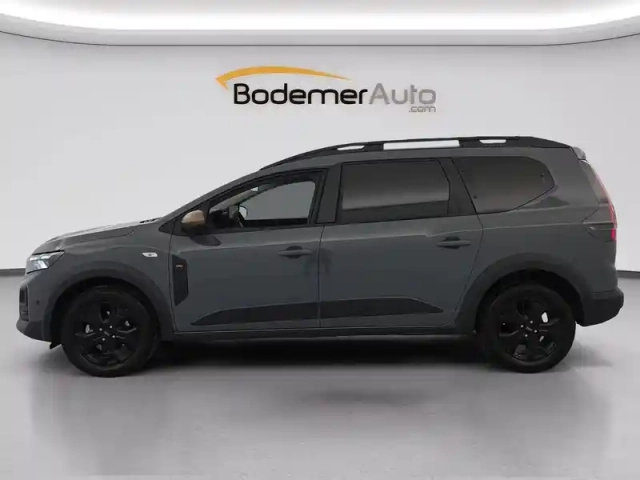 Dacia Jogger tce 110 7 pl — photo 11