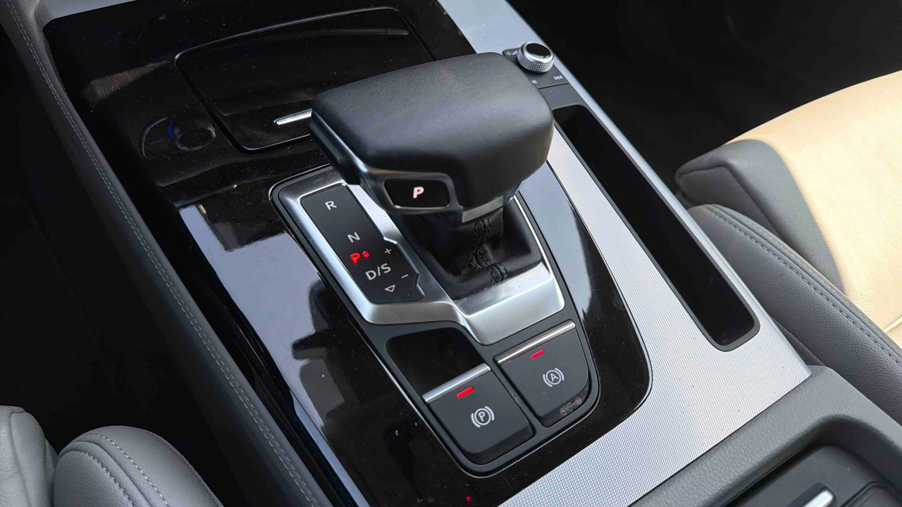 Audi Q5 Sportback 50 TFSIe 299 S tronic 7 Quattro — photo 23