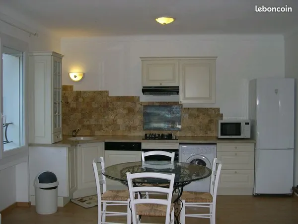 Colocation à 5, Aix-en-Provence, parking, piscine