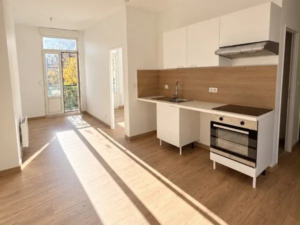 À vendre appartement trois pièces