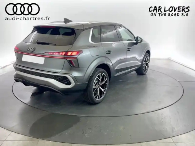Audi Q3 e-hybrid 272 ch s tronic 6 — photo 5