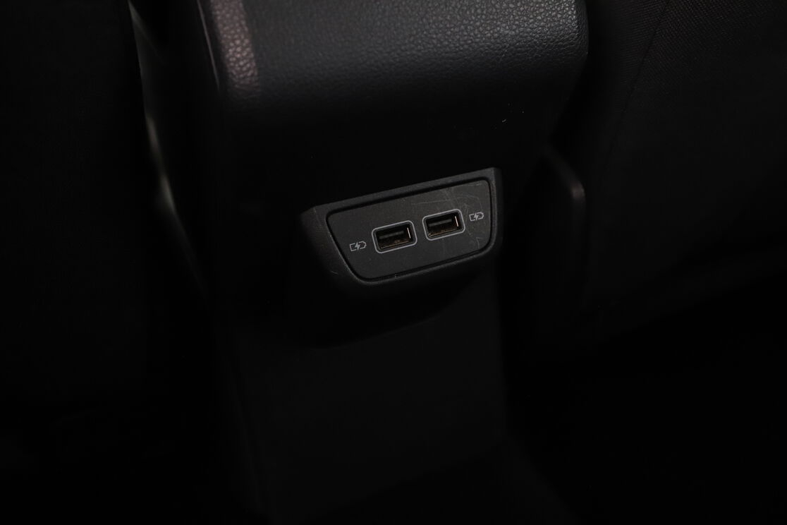 Volkswagen Polo 1.0 TSI — photo 13