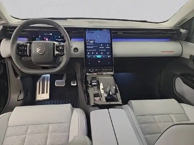Citroën C5 Aircross hybride 145 ch e-dcs6 — photo 31