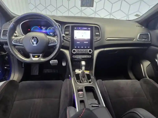 Renault Megane mégane iv berline e-tech plug-in hybride 160 — photo 9