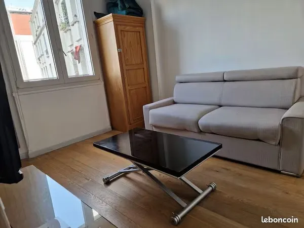 Vente studio 25,68 m² Boulogne-Billancourt Proche Porte de Saint Cloud