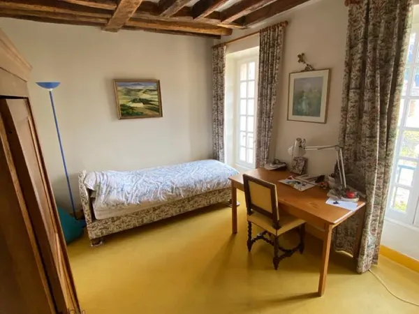 Loue chambre chez l'habitant 300m² Saint-Germain-en-Laye dans maison