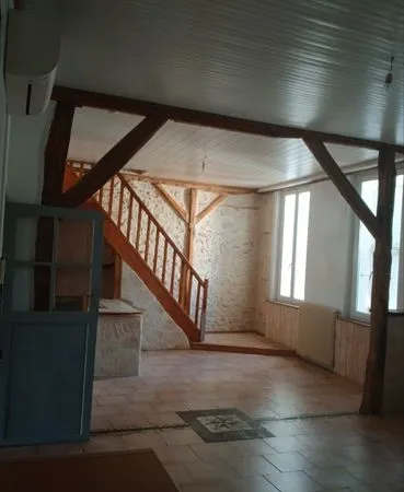 Loue Grand Appartement centre T4 90m2 Climatisé avec garage