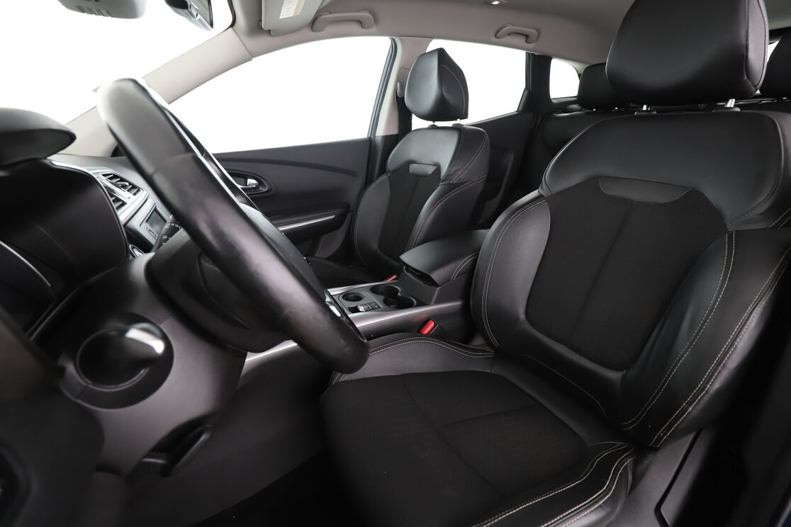 Renault Kadjar 1.6 dCi Energy Intens — photo 9