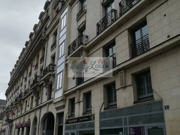 NANTES Local commercial