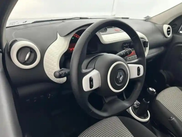 Renault Twingo 1.0 sce 65ch life — photo 10