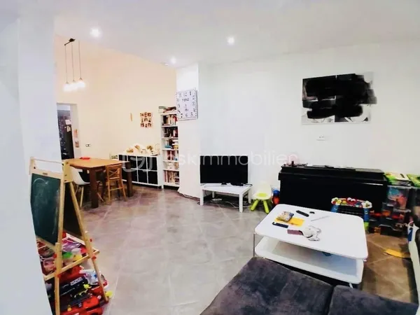 Maison 7 pièces 145 m²