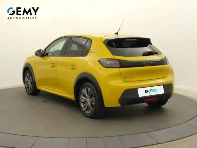 Peugeot 208 electrique 50 kwh 136ch — photo 7