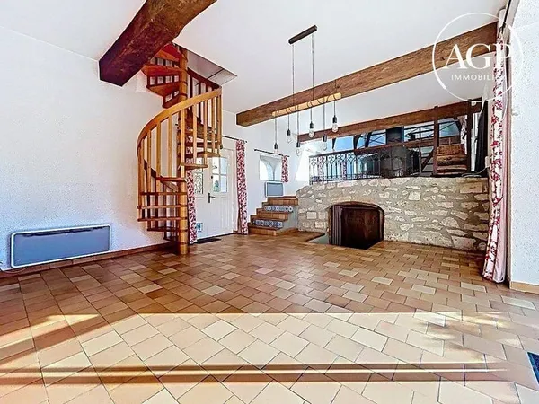 Maison 5 pièces 142 m²