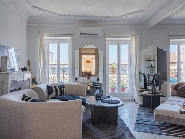 Appartement 5 pièces 160 m²