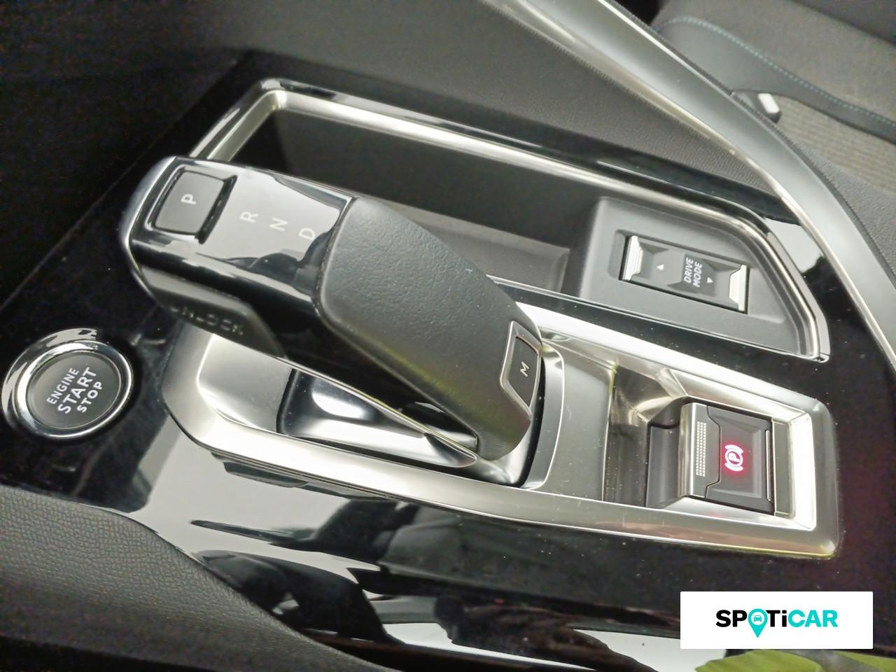 Peugeot 3008 1.5 bluehdi 130ch s&s allure eat8 — photo 13
