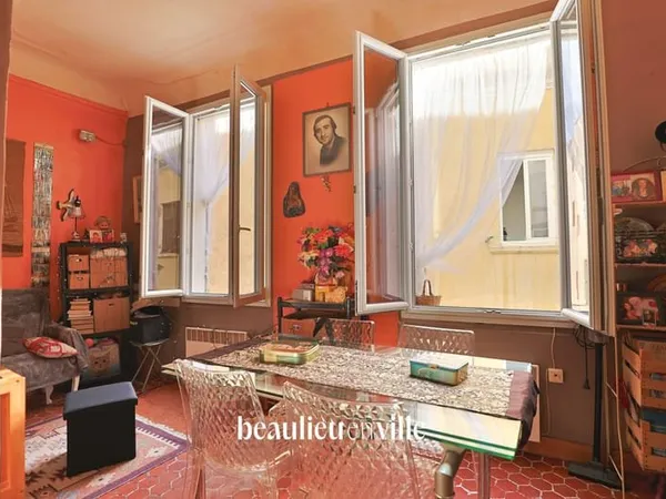 EXCLUSIVITE - PANIER / ACCOULES - STUDIO 38m2 - VENDU LOUE -