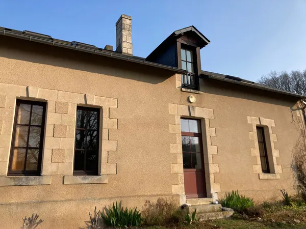 Loue maison ancienne restaurée. Bonneuil-Matours (86) - 5-6 chambres, 190m²