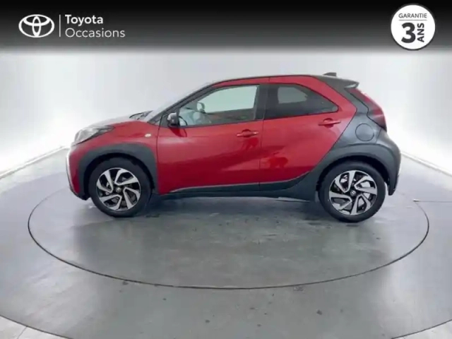 Toyota Aygo X 1.0 vvt-i 72ch design s-cvt my24 — photo 3